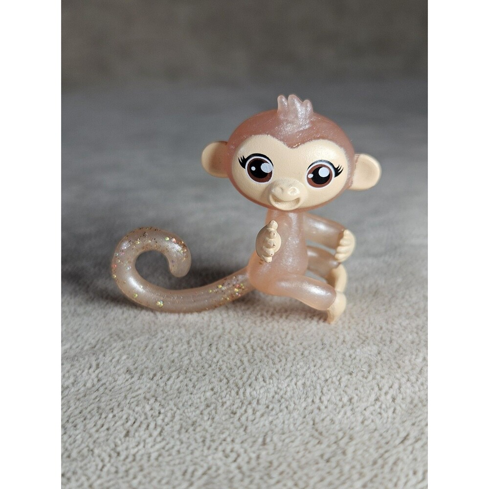 Fingerlings Minis Series 1 Ultra Rare Goldy The Monkey Blind Bag EXCELLENT